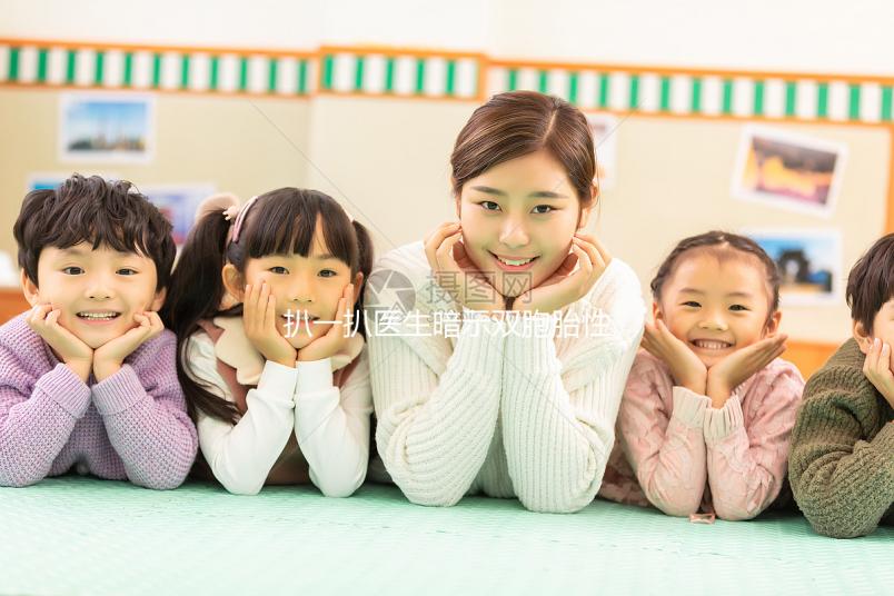 扒一扒醫(yī)生暗示雙胞胎性別行話，出現(xiàn)這些字眼說明是龍鳳胎